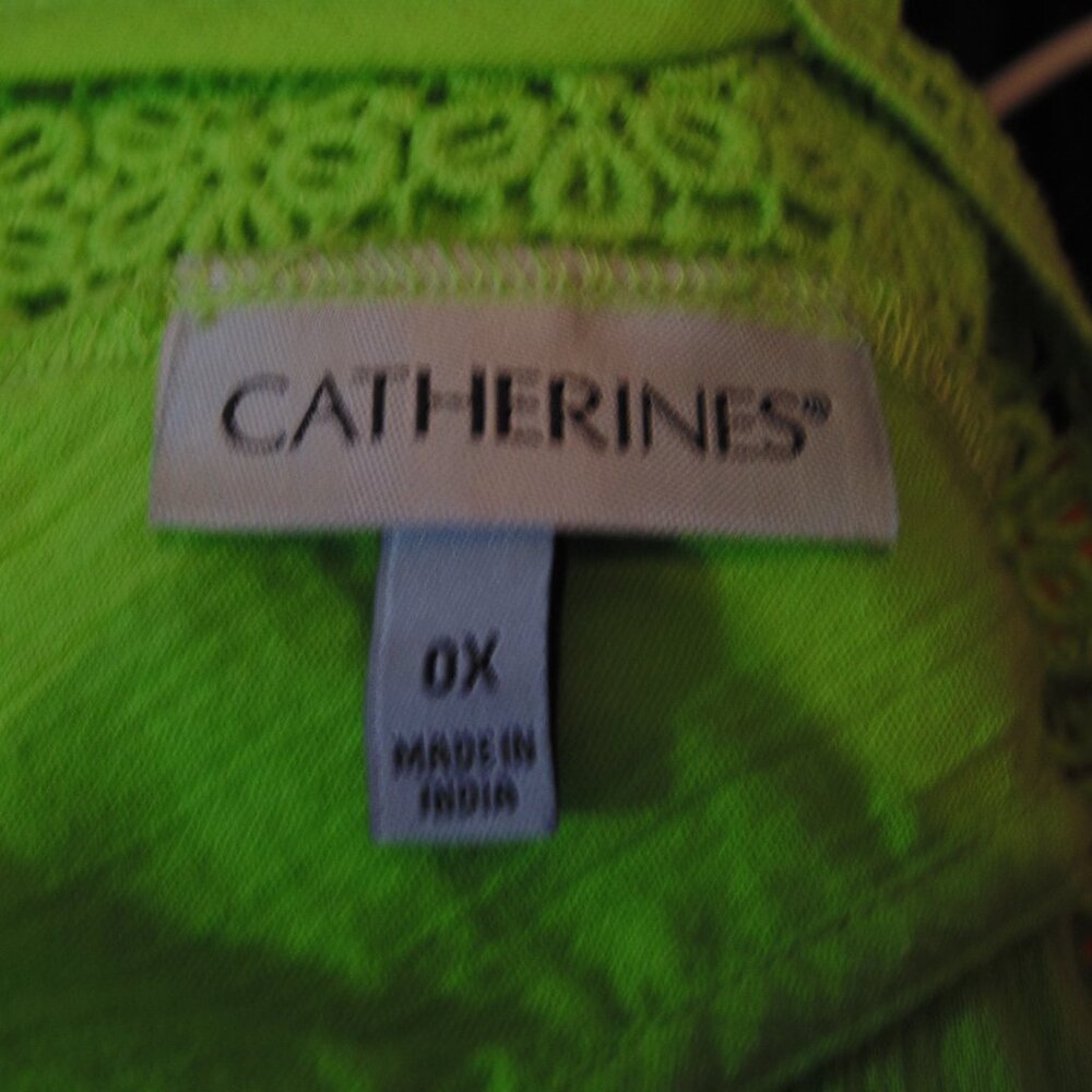 Catherines 0X Tank Top Blouse Green V Neck Top flowy - Picture 4 of 5